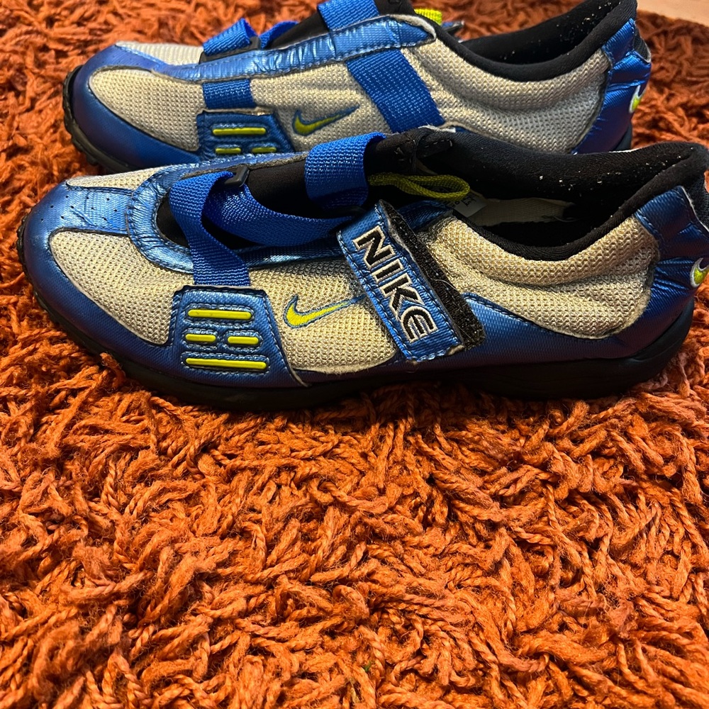 Excellent Condition. - image 3